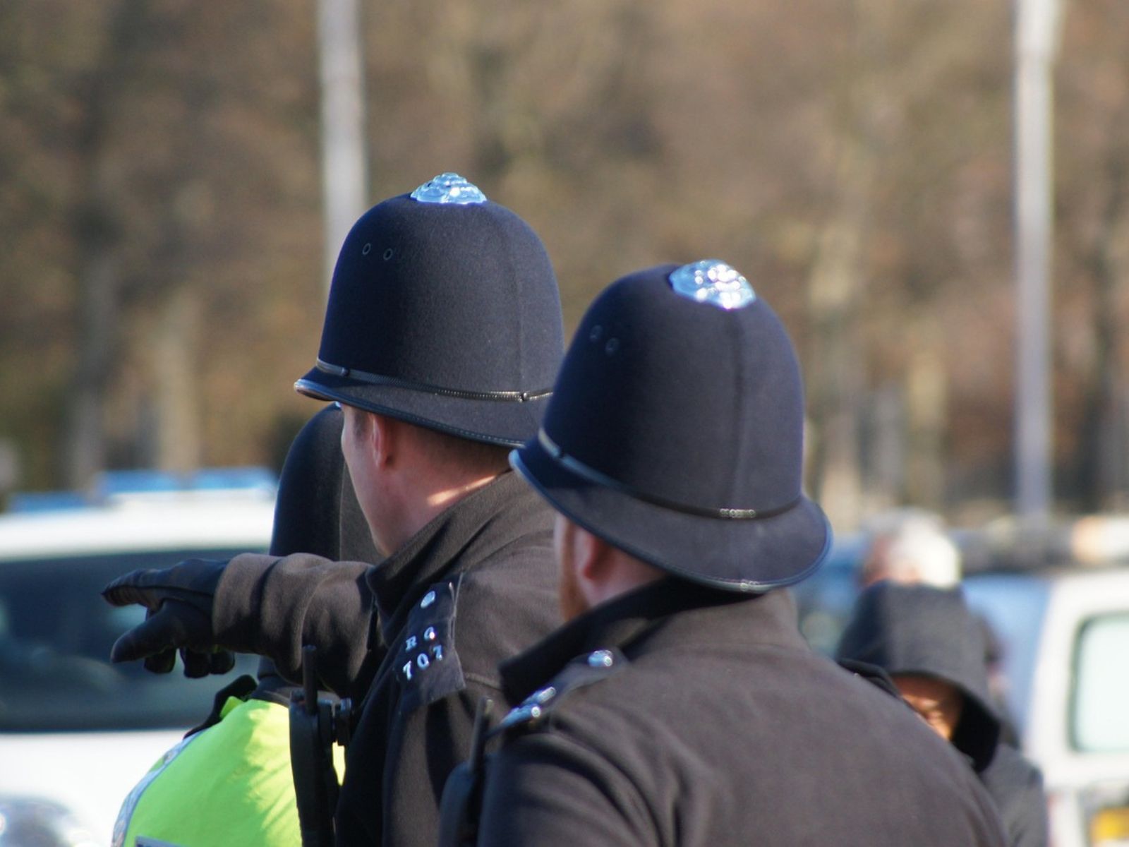 london police law enforcement cops