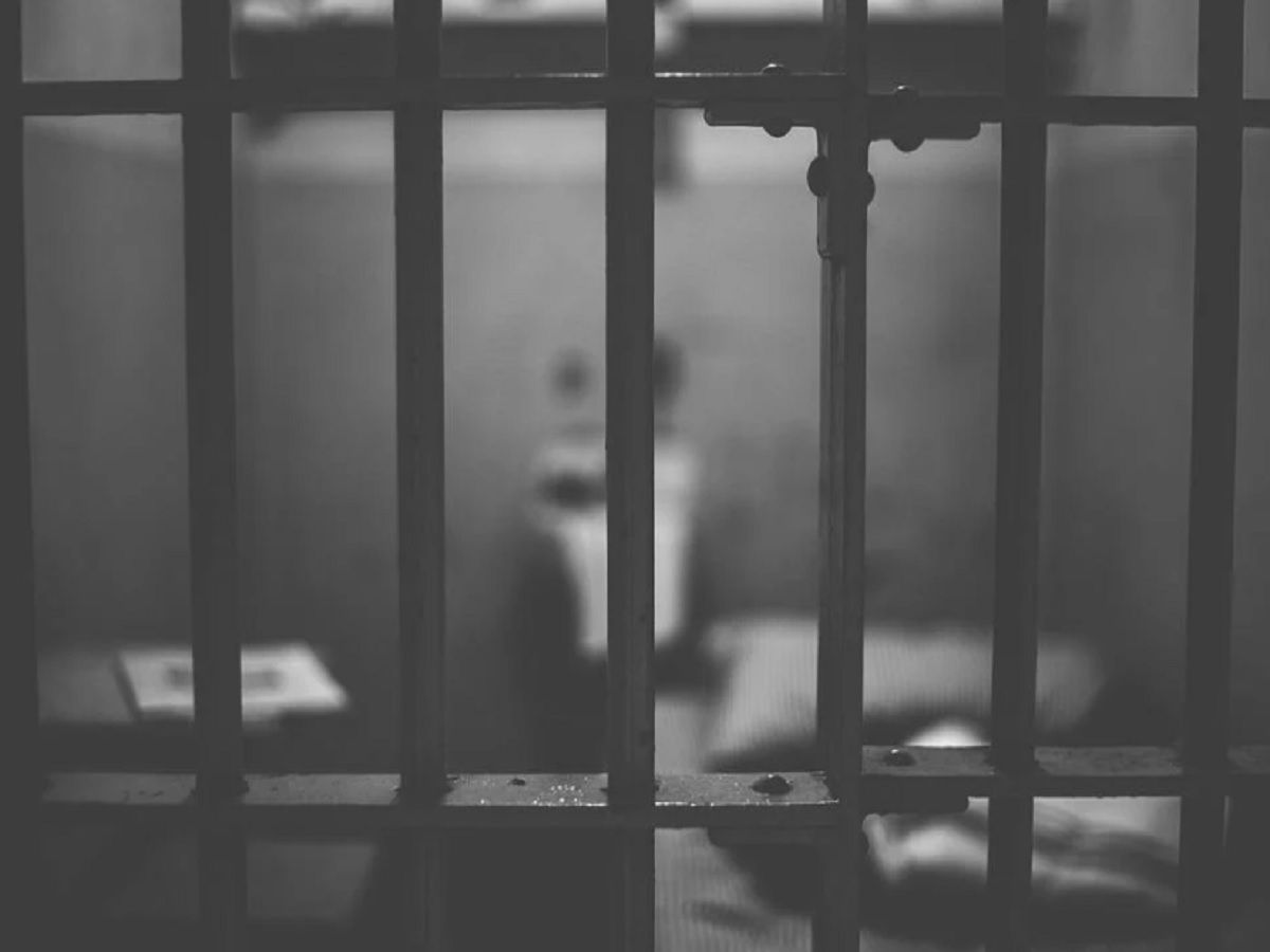 prison jail cell arrest